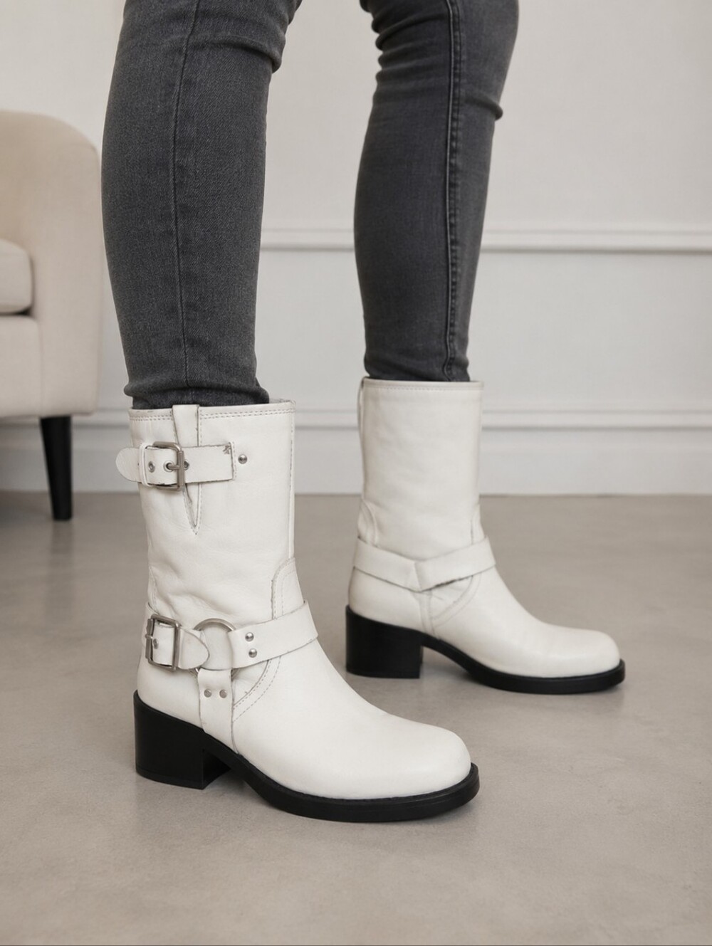 Kenneth Cole New York Women's Stride Block Heel Booties White Leather Size 6
